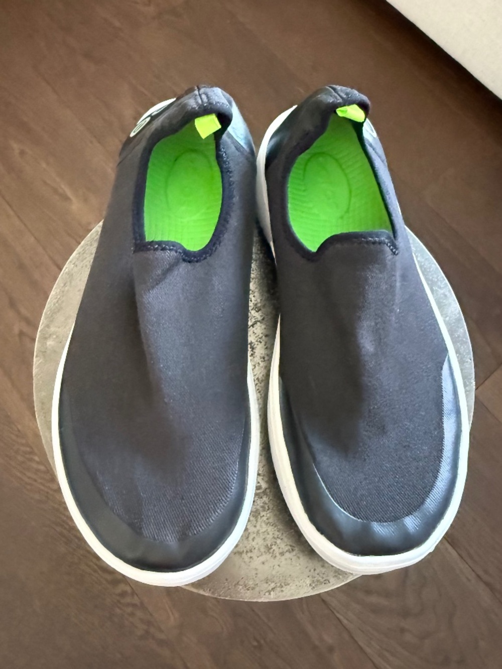 OOFOS OOmg Sport Low Recovery Slip-On Shoes Black Lime Women's 8.5 EU 39.5